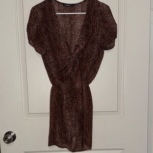 Audrey 3+1 Reddish-Brown Printed Short Sleeve Wrap Romper